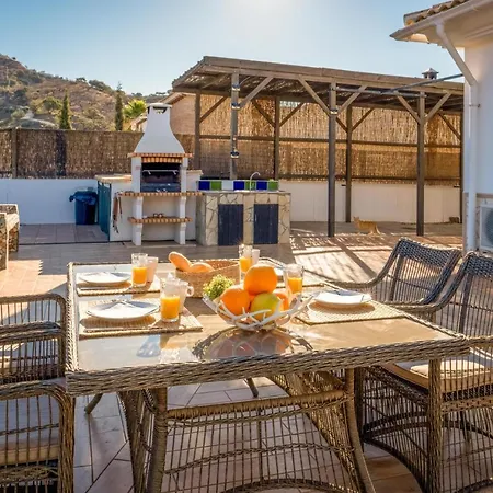 Casa Joro * Arenas (Malaga)